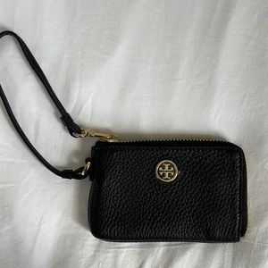 Tory Burch Leather Wristlet Wallet in Black